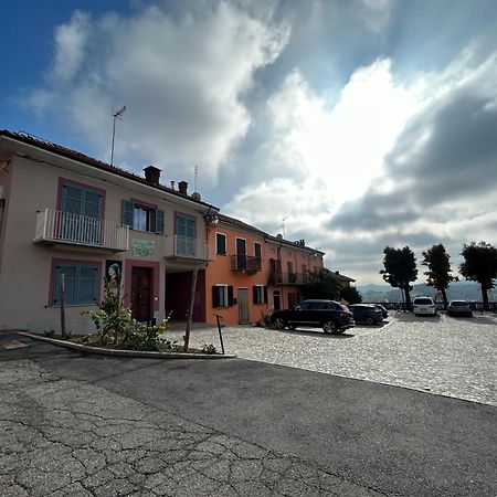 L'Incanto Casa Vacanze Montegrosso dʼAsti Eksteriør bilde