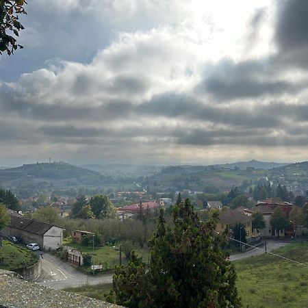L'Incanto Casa Vacanze Montegrosso dʼAsti Eksteriør bilde