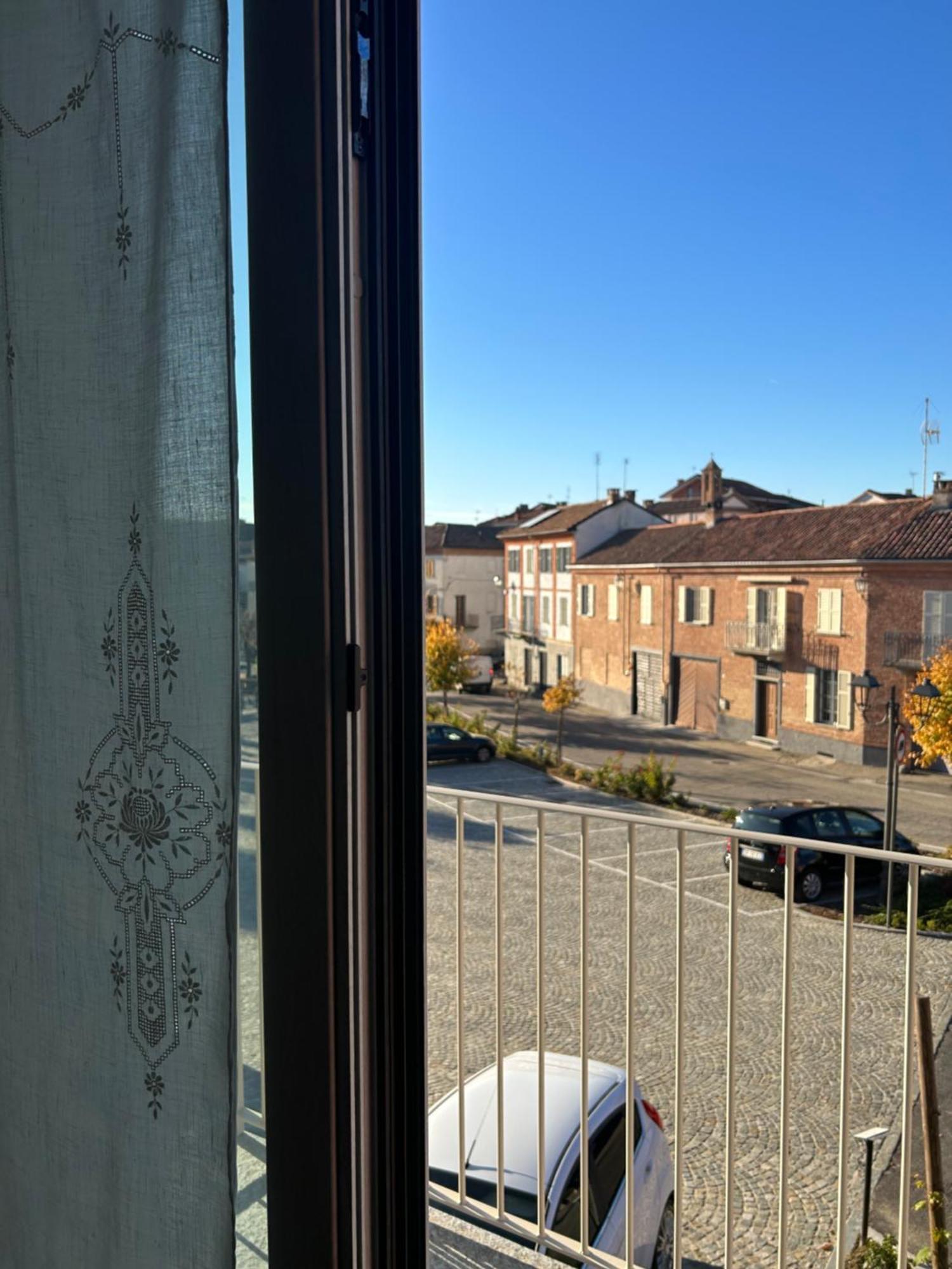 L'Incanto Casa Vacanze Montegrosso dʼAsti Eksteriør bilde